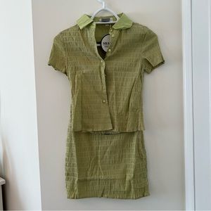 Womens green blouse and skirt matching set, new with tags, size XS
